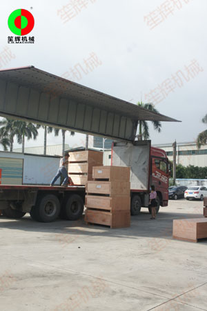 因海外疫情關(guān)系,積壓占倉的出口設(shè)備第一批次發(fā)貨裝車!