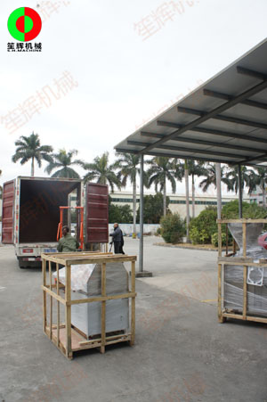 物流緊張,貨拉拉發送一批肉類加工設備交付客戶！