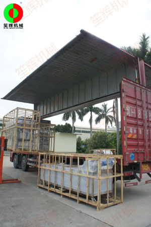 氣泡洗菜機(jī)、渦流洗菜機(jī)等多套蔬果清洗加工設(shè)備交付上海客戶!